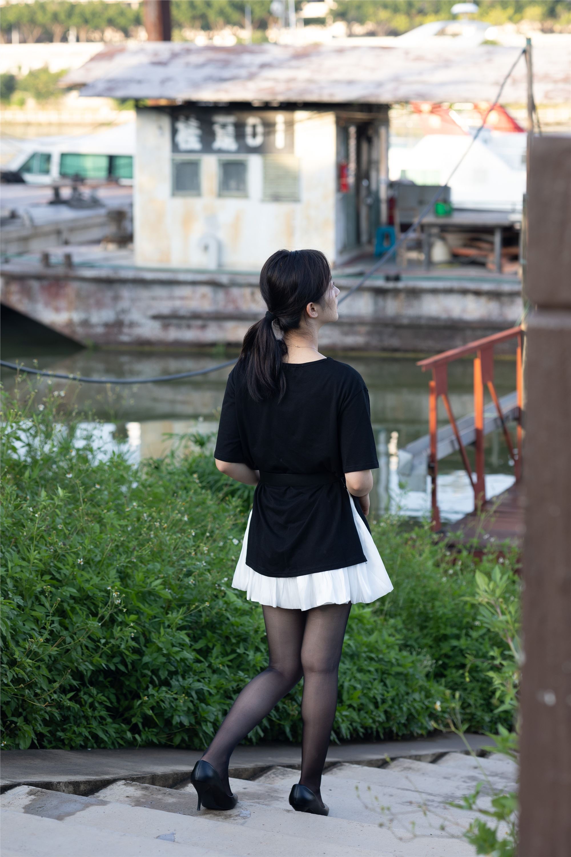 尤蜜丝 穿搭写真 NO.059